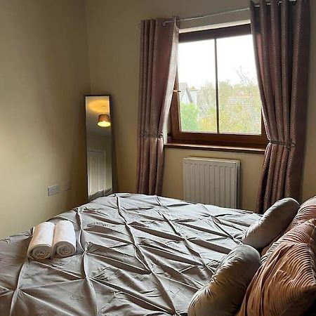 Lovely 2 Bedroom Family Apartment In Newcastle Newcastle  Buitenkant foto